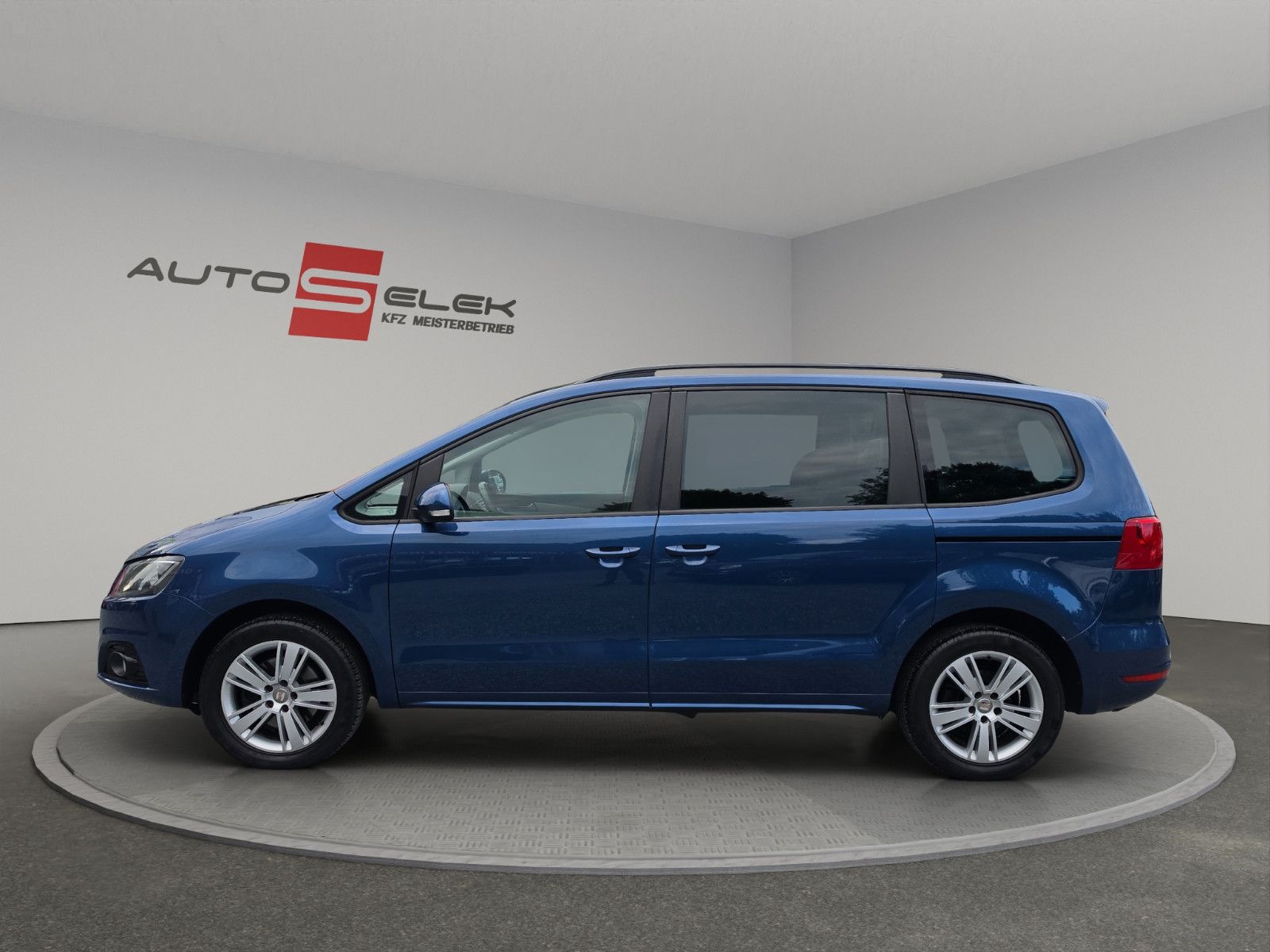 Fahrzeugabbildung SEAT Alhambra 4You TDI KLIMA PDC SHZ TEMPOMAT