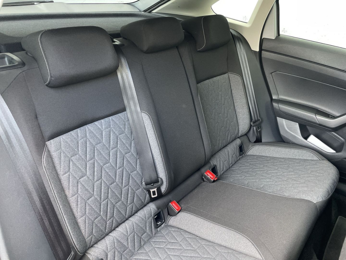 Taigo 1.0TSI DSG Move AHK/Kamera/App-Connect/ACC