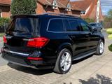 Mercedes-Benz GL 350 CDI / AMG Line / AHK / Panorama / Scheckh - Mercedes-Benz GL 350 Gebrauchtwagen