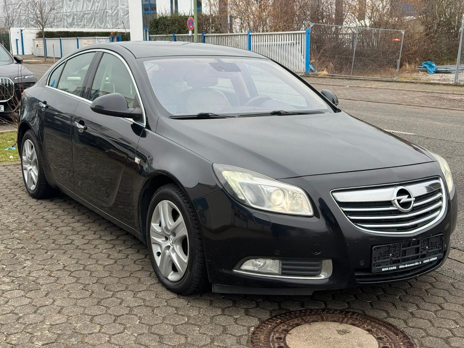 Opel Insignia A Lim. Cosmo