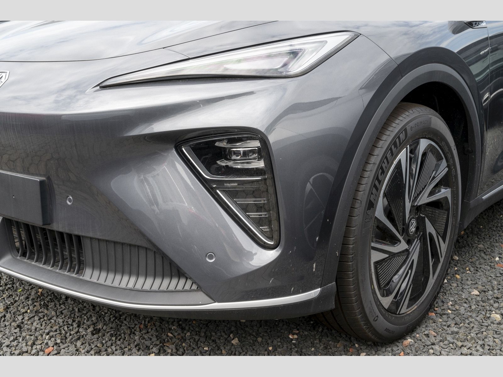MG S6 EV