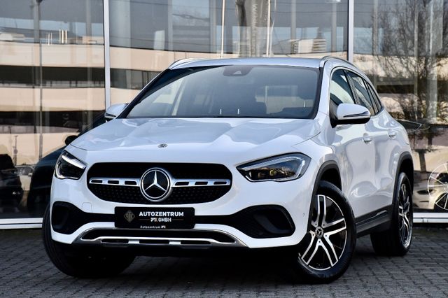 MERCEDES-BENZ GLA220 d 4Matic MultiBeam Standheizung MBUX