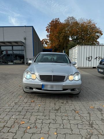 Mercedes-Benz Mercedes  Benz c 240