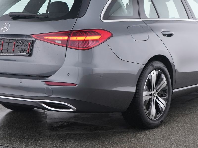 Fahrzeugabbildung Mercedes-Benz C 220 AVANTGARDE+DIS+HUD+360°+DAB+MEMORY+SPUR