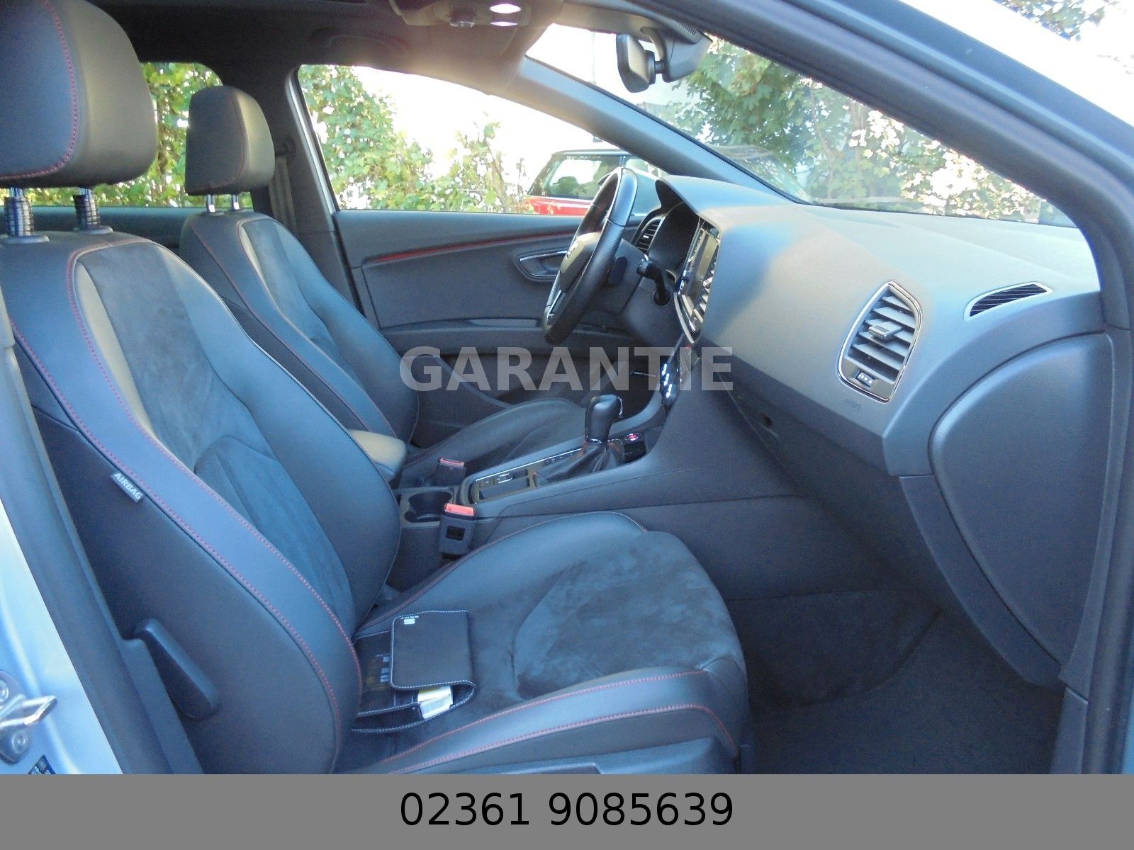 Fahrzeugabbildung SEAT Leon ST FR 2.0 TDI/Automatik/Panorama/Navi/
