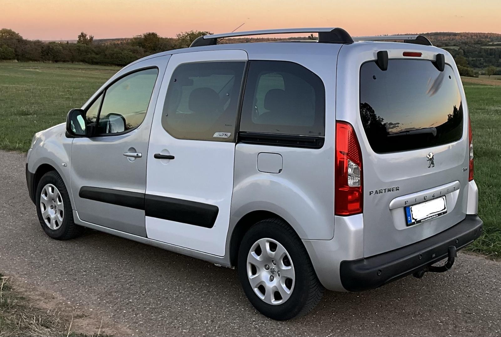 Peugeot Partner 2010 — photo 7
