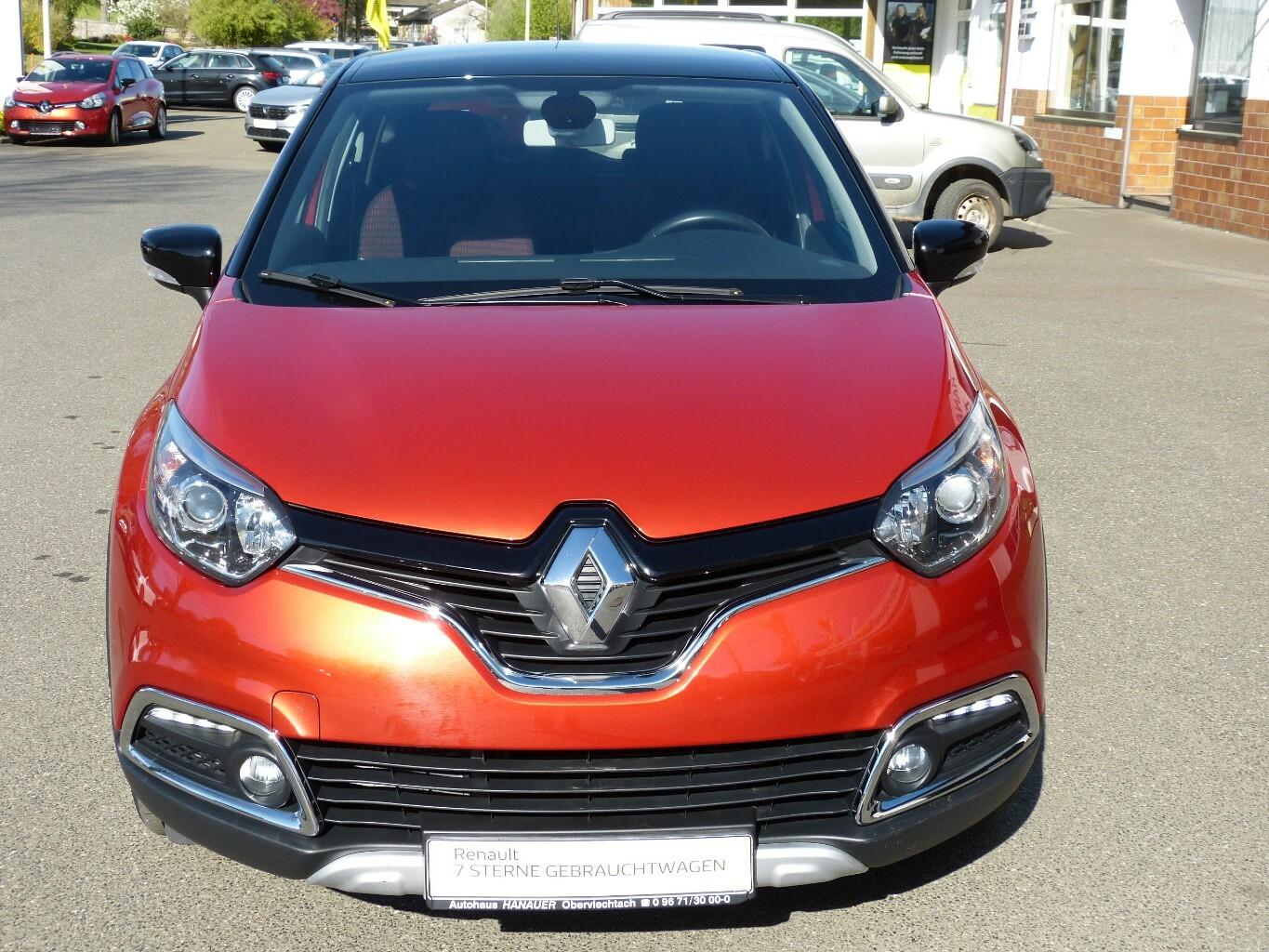 Renault Captur Helly Hansen TCE 120 EDC [1. HAND]