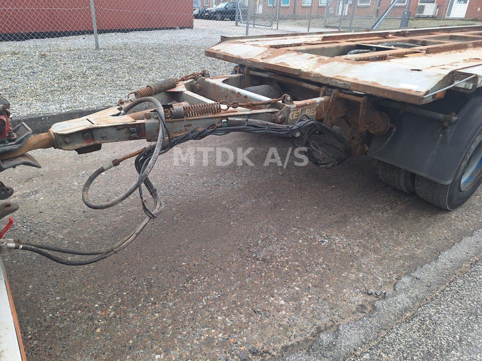 Kel-Berg 3 achsiger Überführungsanhänger 6,5 7 m