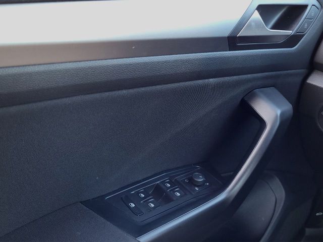 T-Roc Life 1.5 l TSI Aut. LED IQ Drive Navi
