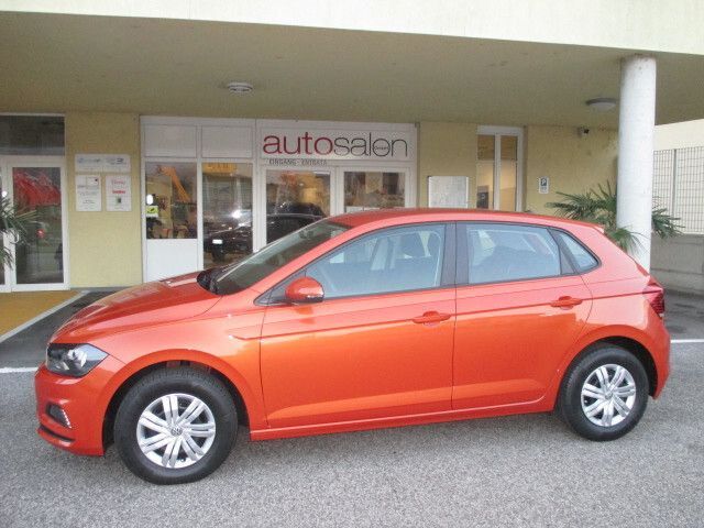 Volkswagen VW Polo - Trendline 1.0 Benzina