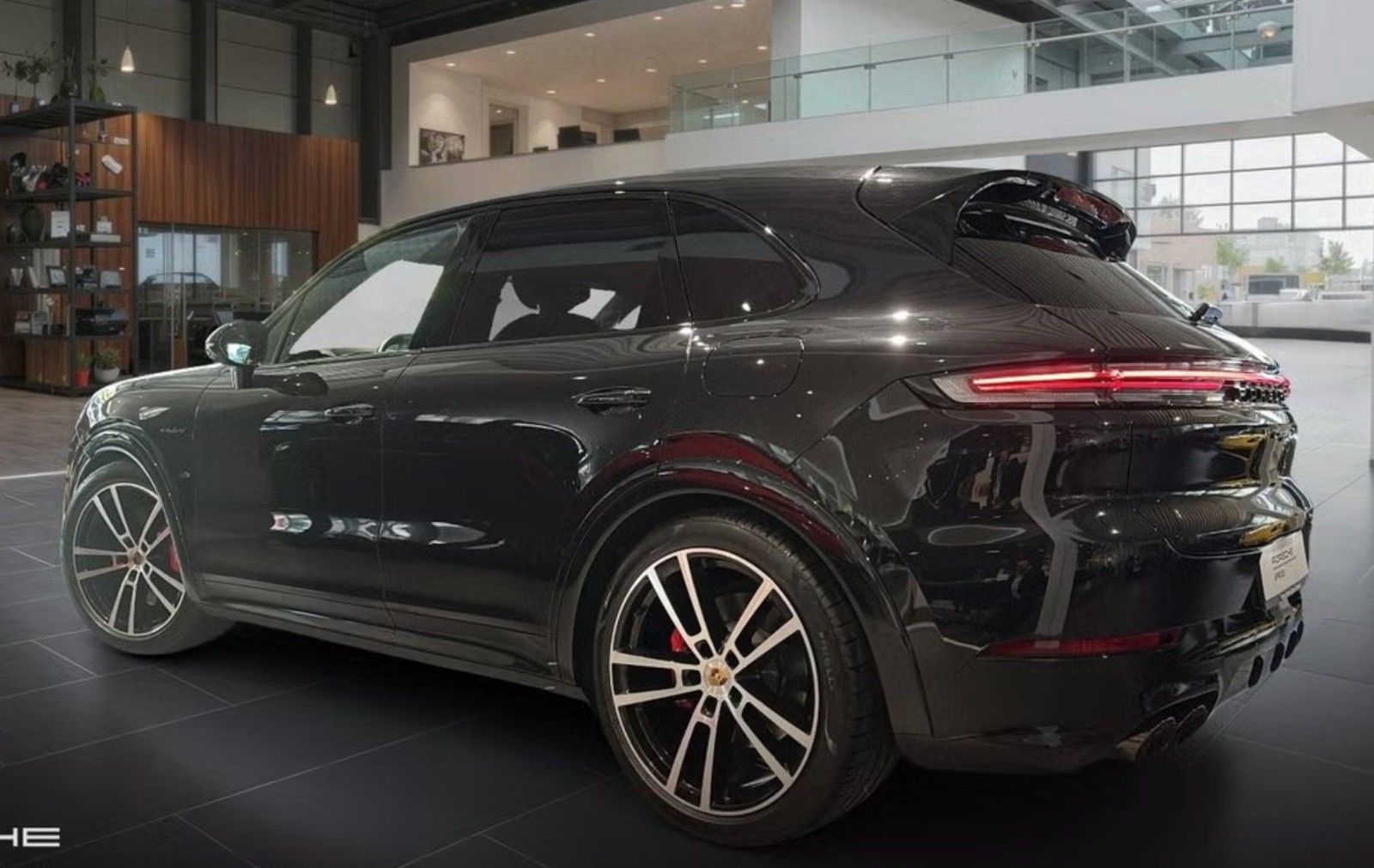 Porsche Cayenne S E-Hybrid BOSE*AHK* imagem 2