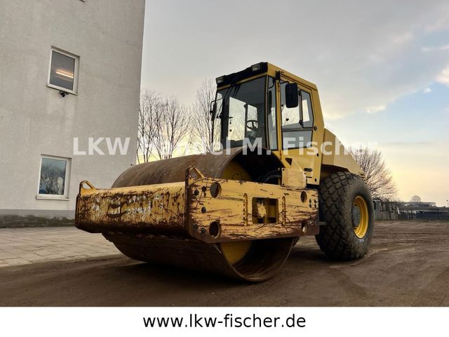 BOMAG BW 213 D-3*Walzenzug*13,9 to*Dt. Maschien