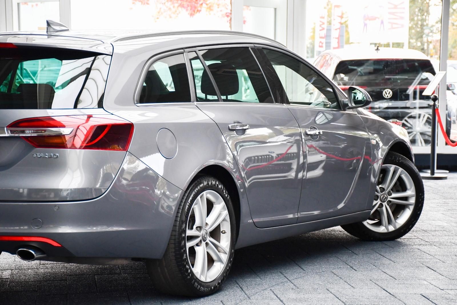 Opel Insignia A Sports Tourer Aut. OPC-Line Navi Cam
