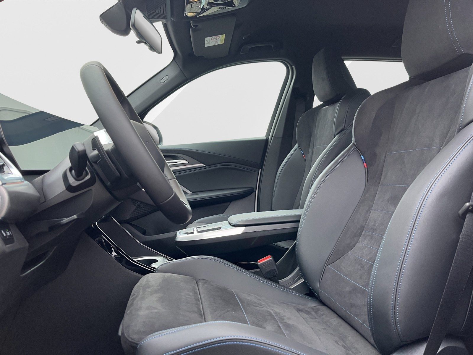 BMW iX1 - Bild 11
