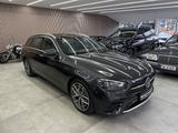 Mercedes-Benz E 450 4Matic AMG*Burmester*Distronic*Panorama* - gebrauchte Mercedes-Benz E 450 aus dem Jahr 2021
