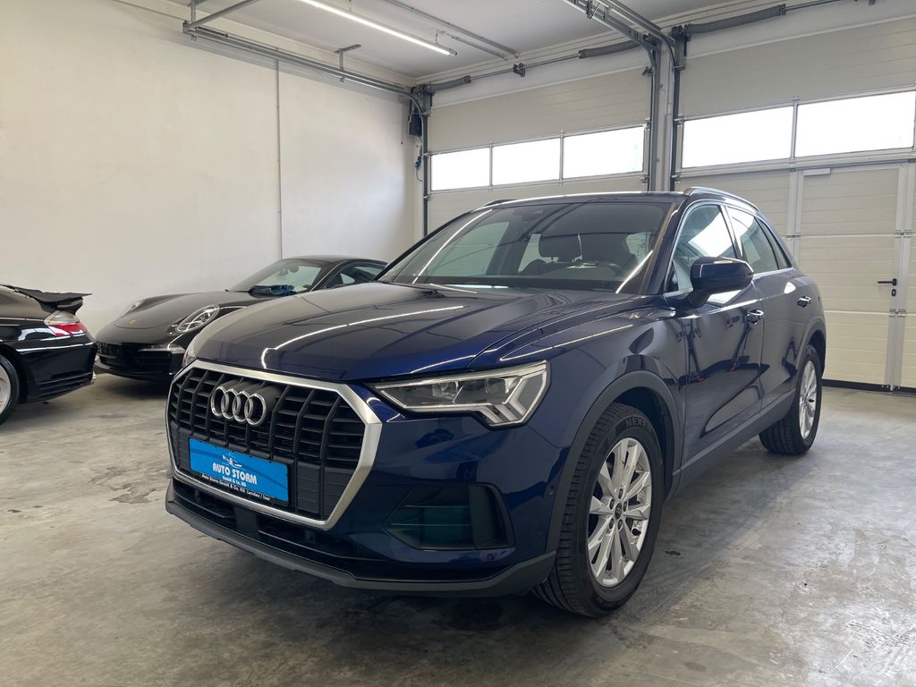 Image of Audi Q3
