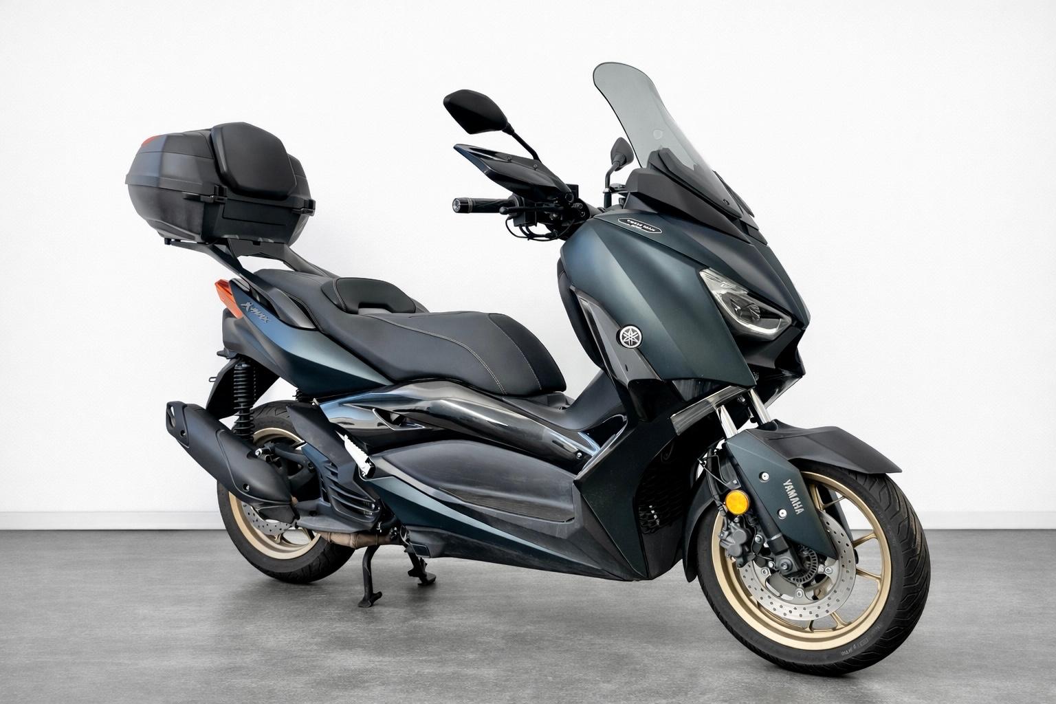 Yamaha X-Max 125 TECH MAX | 1. Hd | Scheckheft gepflegt