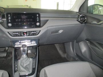 Skoda Fabia - 11