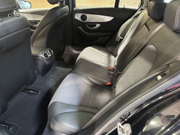 Mercedes C 180 - 9