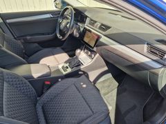 Fahrzeugabbildung Skoda Superb Combi Ambition iV Navi LED ACC Virtual