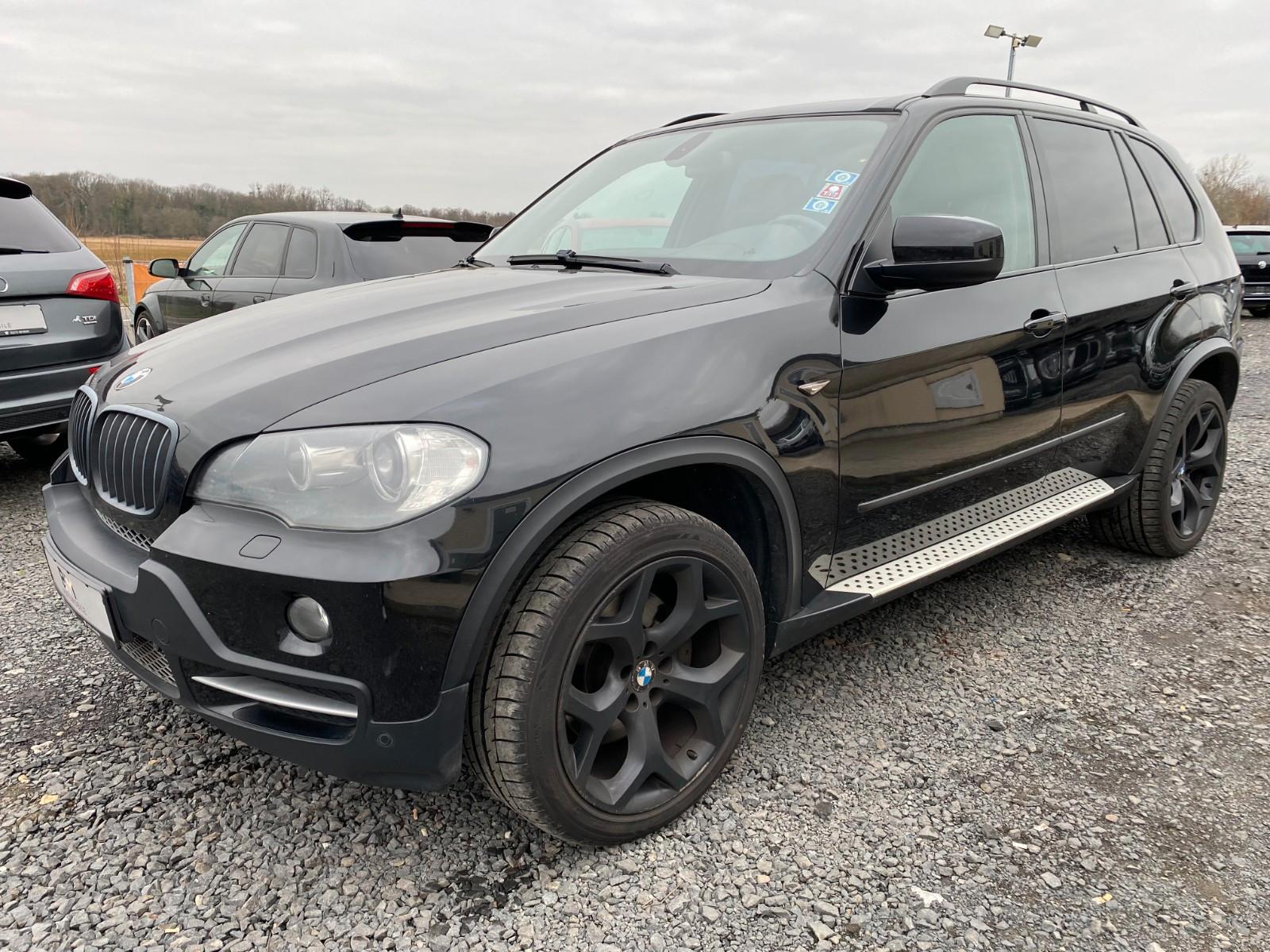 BMW X5 xDrive30d*SPORT-PAKET*LEDER*NAVI*PDC*MFL*