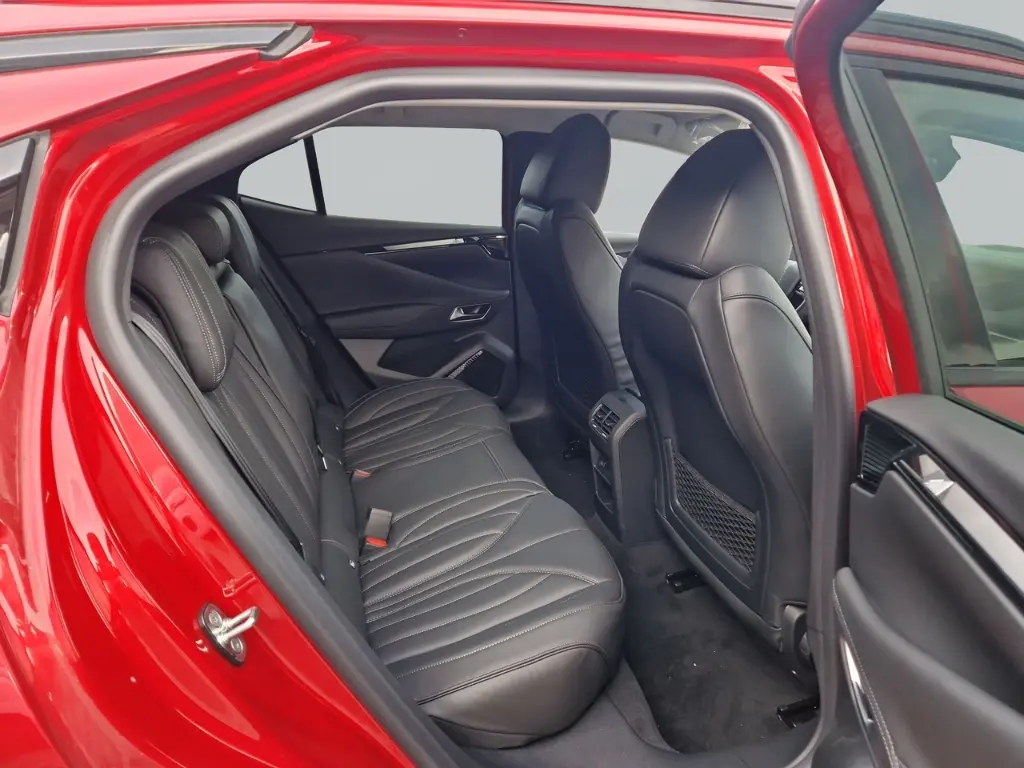 DS Automobiles DS4 Cross Rivoli 1.5 BlueHDi 130 FAP EU6d