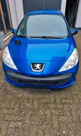 Peugeot 206+ - Peugeot 206 von privat