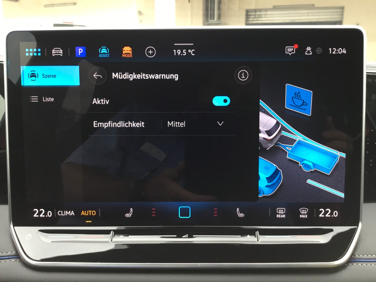 Fahrzeugabbildung Volkswagen Tiguan 2.0 TDI DSG 4M R-Line+AHK+20"+Pano
