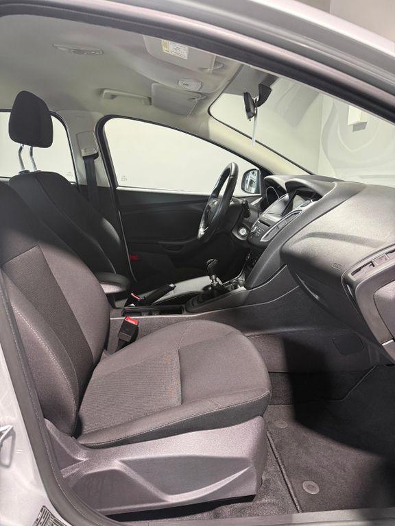 Ford Focus - Bild 13