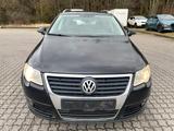 Volkswagen Passat Variant  3.2  FSI Sportline 4Motion 35176 - Volkswagen Passat Variant: Sportline