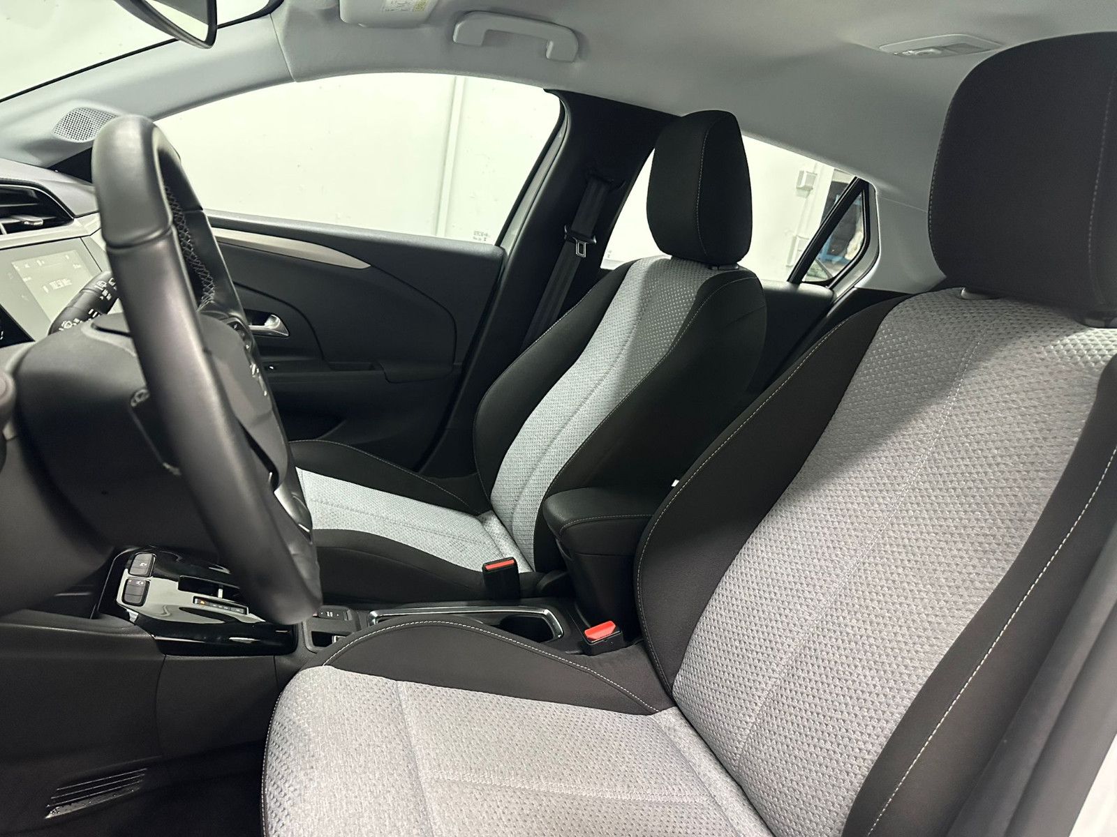 Fahrzeugabbildung Opel Corsa F e Edition*FACELIFT*SH*KLIMA*LED