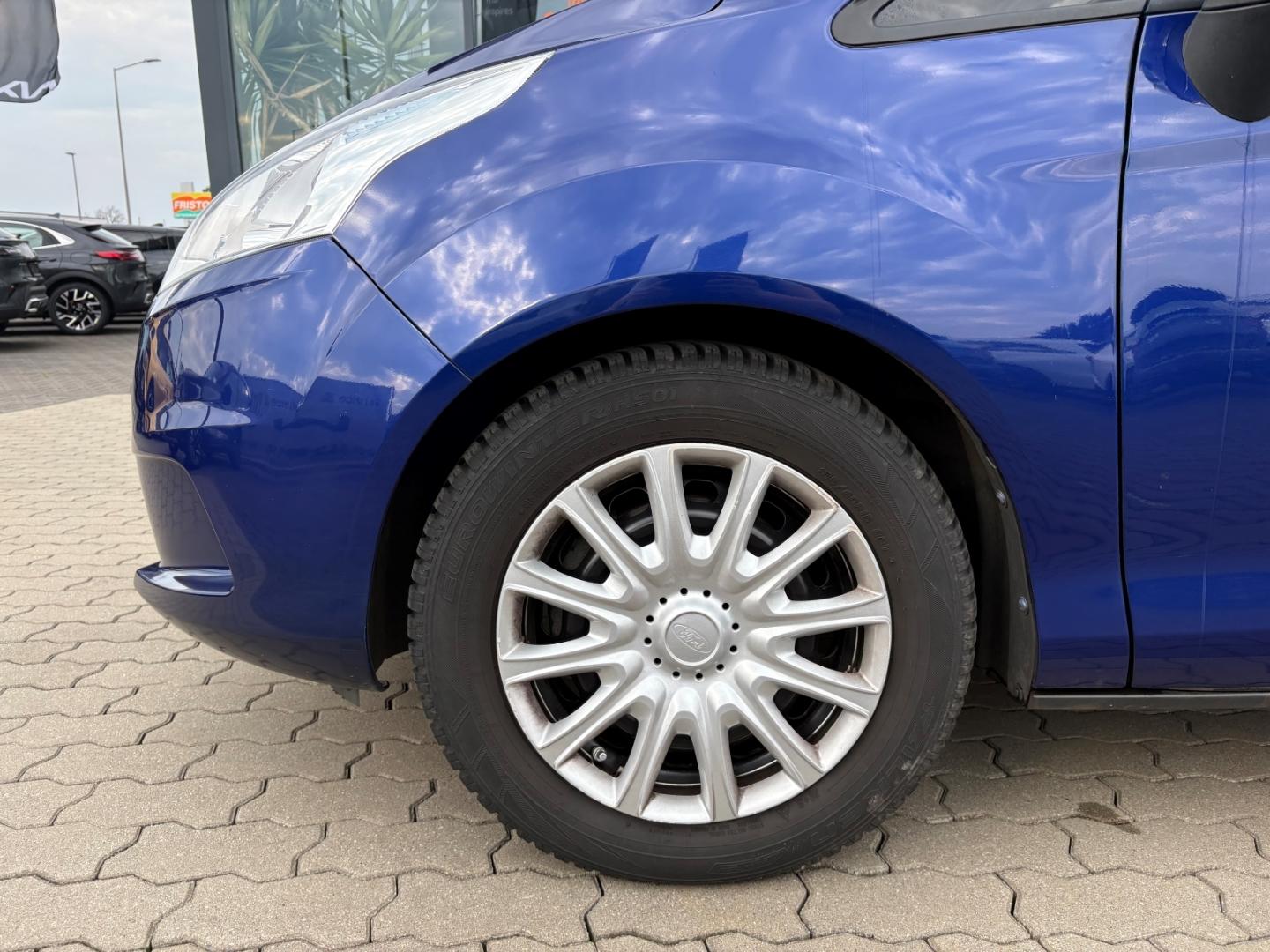 Ford B-Max Trend BeheizbareWSS PDC KLIMA