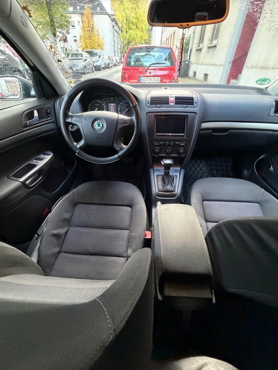 Skoda Octavia 2006 — photo 10