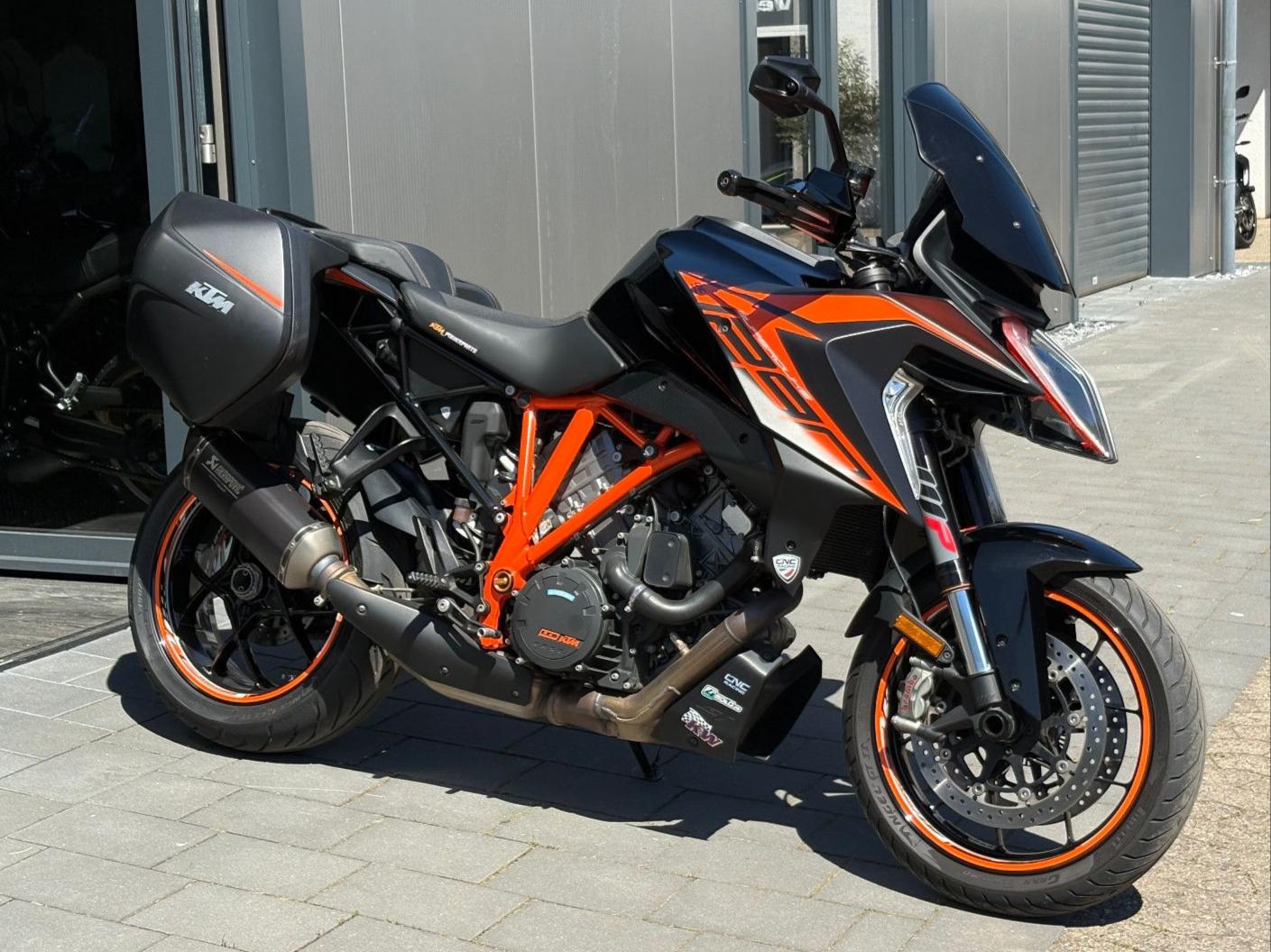 KTM 1290 Superduke GT *1A Zustand*Checkheft gepflegt