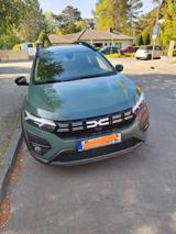 Dacia Jogger TCe 110 Extr+ 5Sitzer oh. nerv. Assisten - Dacia Jogger von privat