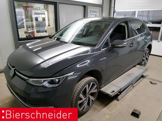 Volkswagen Golf 8 2.0 TDI DSG Style ACC NAVI SHZ CAM 18