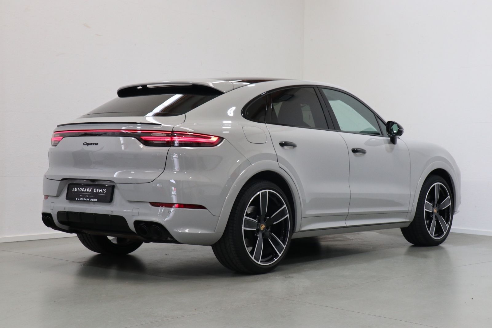 Porsche Cayenne Coupe Platinum Edition LUFT PANO SPORTAG foto 5