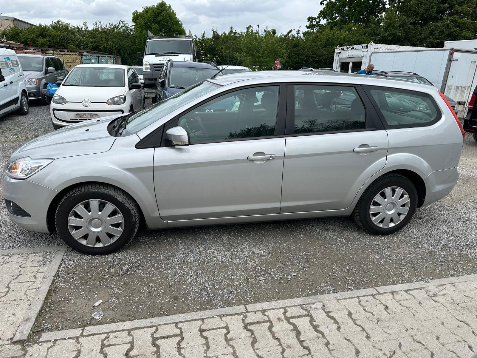 Ford Focus Turnier Style in Top Zustad
