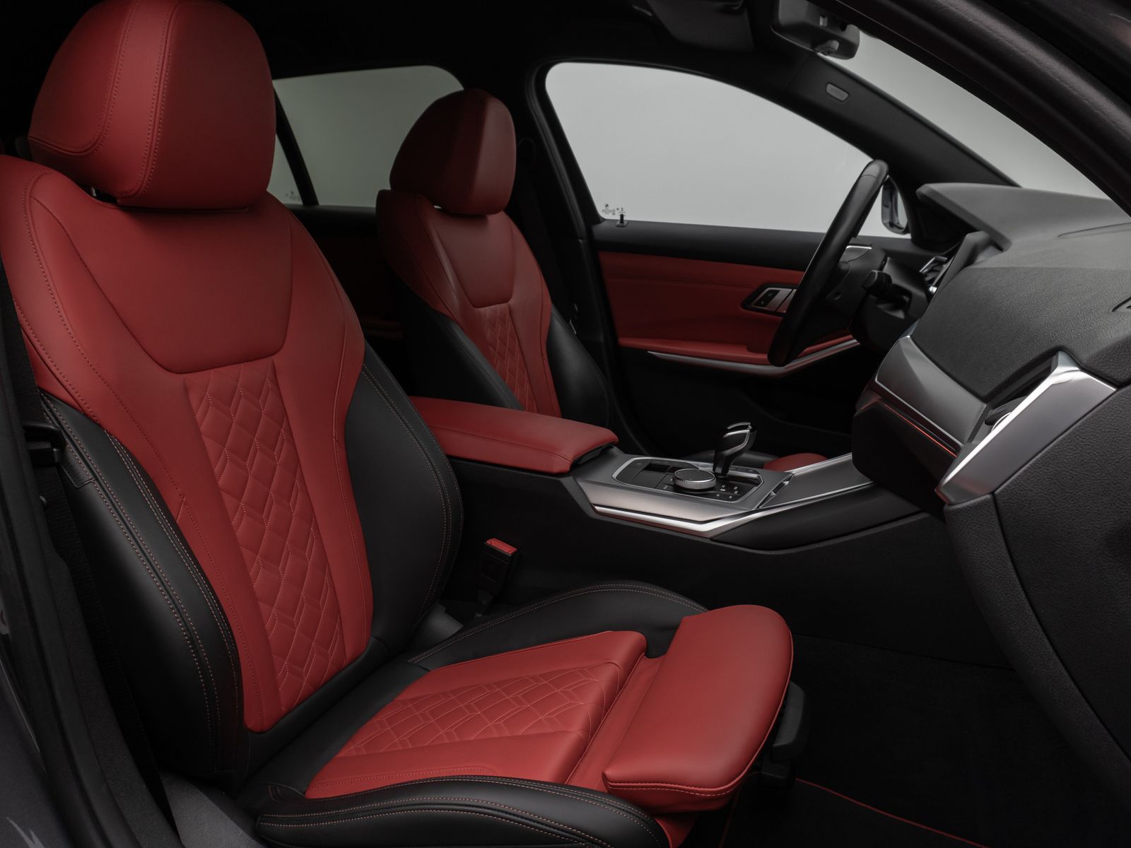 Fahrzeugabbildung BMW 330i xD SportLine Laser DAB HiFi PDC AHK Komfort