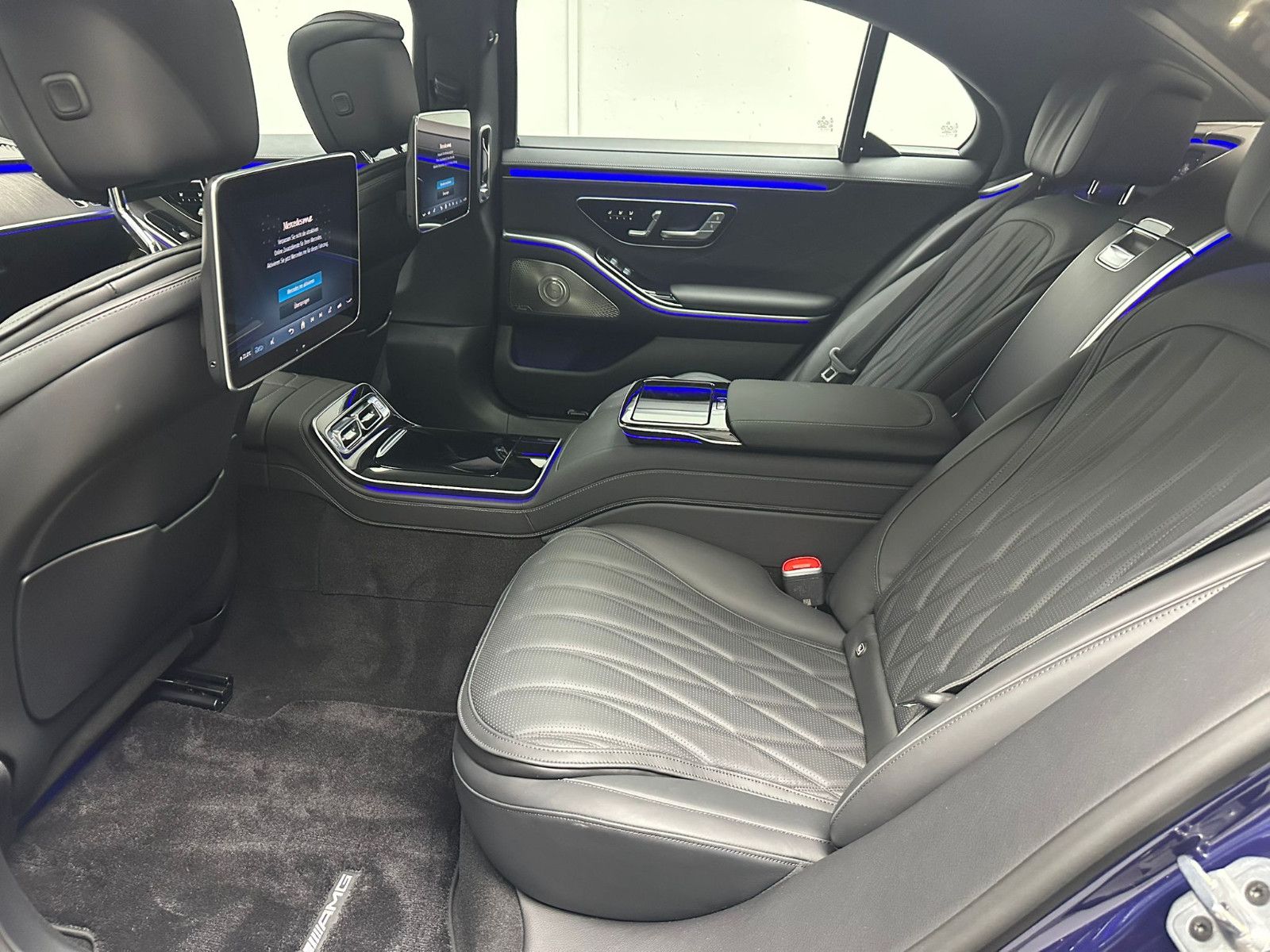 Fahrzeugabbildung Mercedes-Benz S 63 AMG E Performance L *Manufaktur*FIRST CLASS