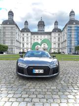 Audi R8 Spyder V10+ /B&O/Carbon/Keramik/Voll - Audi R8 in Köln