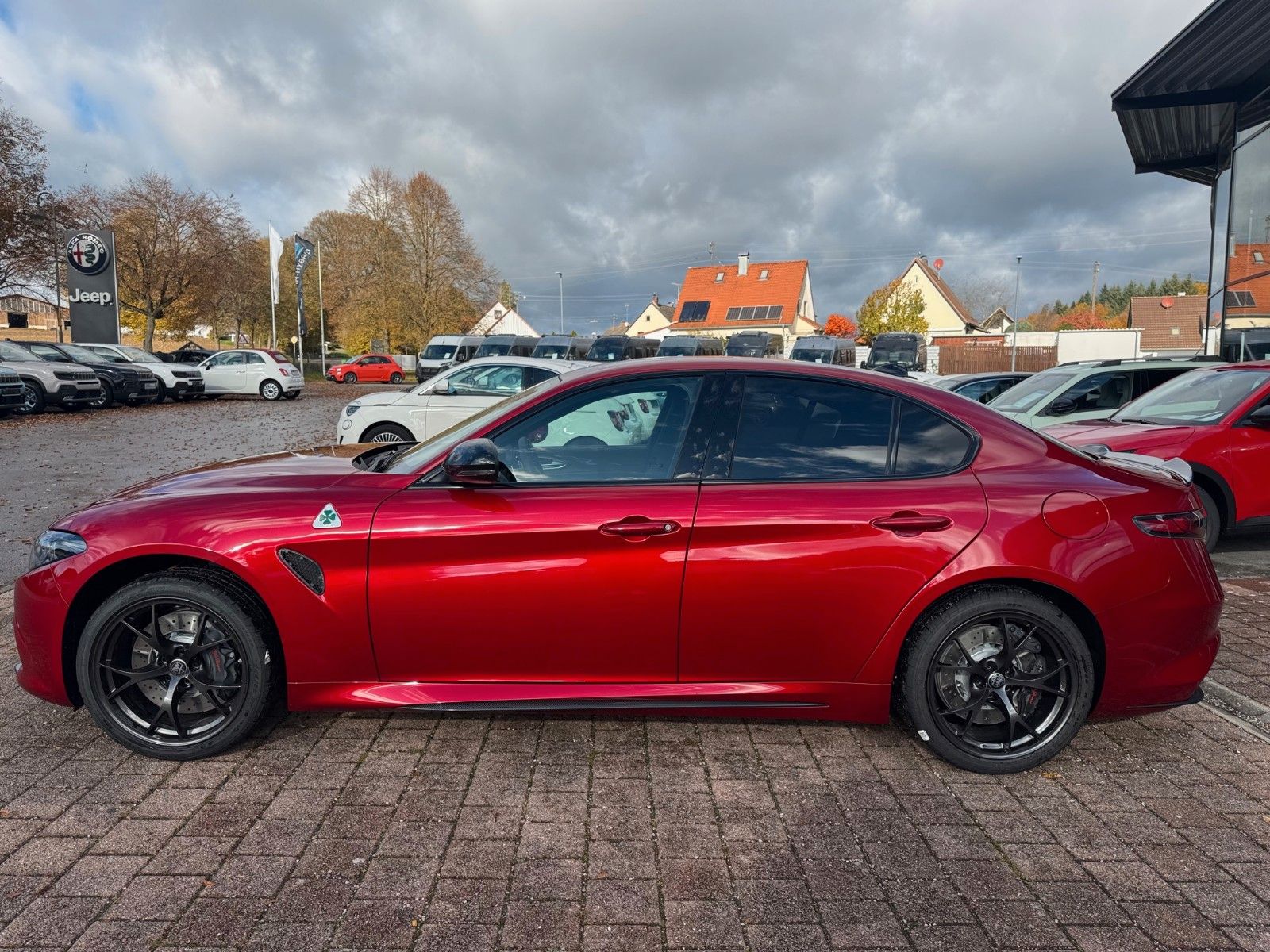 Fahrzeugabbildung Alfa Romeo Giulia 2.9 V6 Quadrifoglio Techpak. 19", Etna
