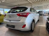 Hyundai i30 1.4 Classic 73 kW (99 PS), Schalt. 6-Gang - gebrauchte Hyundai i30 aus dem Jahr 2014
