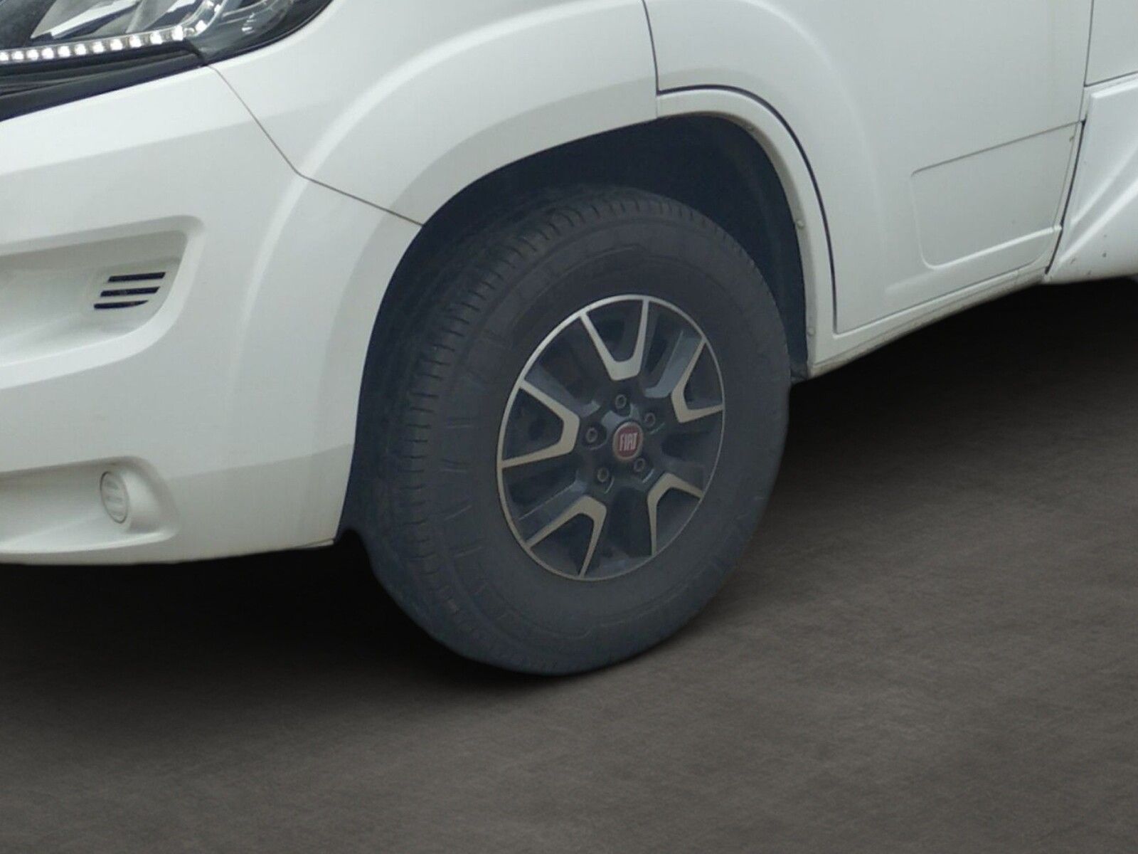 Fahrzeugabbildung Bürstner Travel Van t 620 G Markise, SAT, Lithium