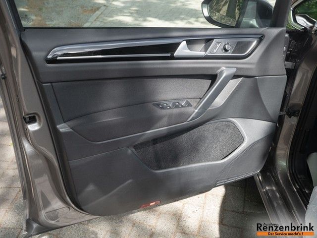 Golf Sportsvan Highline TSI Xenon AHK ACC Kamera