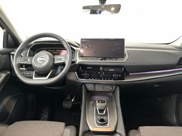 Fotografie des Nissan Qashqai 1.3 DIG-T 4x4 MHEV Xtronic N-Connecta (J