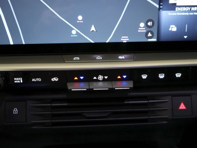 Grandland B HYBRID GS eDCT+AHK+NAVI+360°KAMERA+S