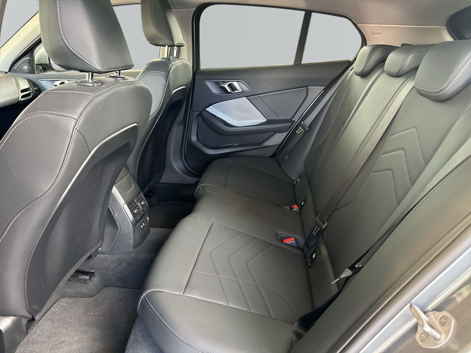 BMW 120 - Bild 9
