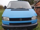 Volkswagen VW T4 TDI  Langer Radstand 2,5 L - Volkswagen LT aus 1996