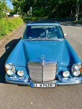 Mercedes-Benz 280 SE 3.5 - blaue Mercedes-Benz S 280